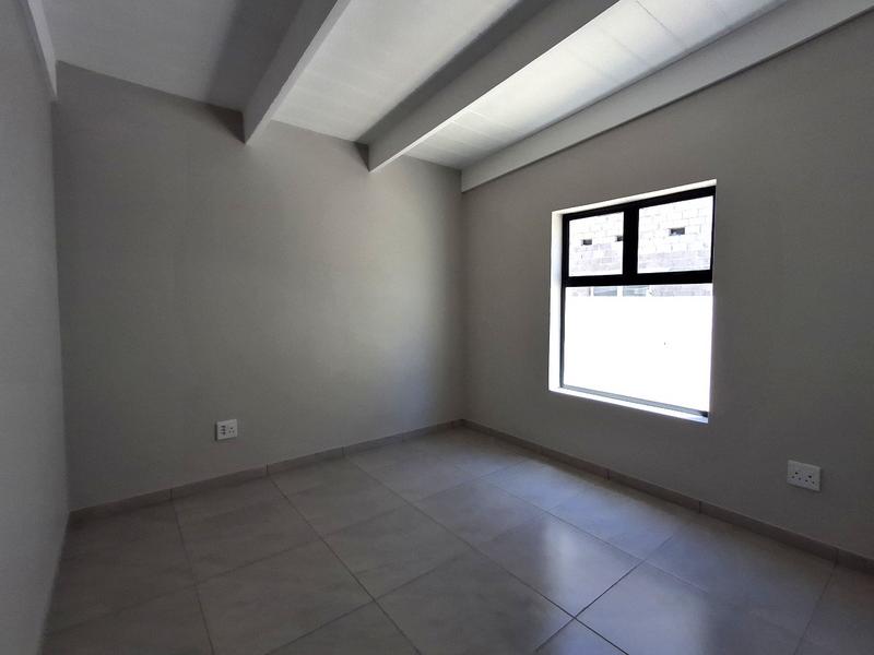 3 Bedroom Property for Sale in Britannia Bay Western Cape